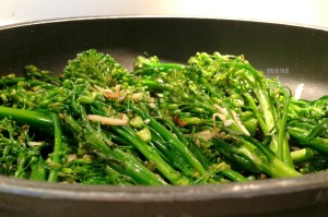 Chinese Style Broccolini in the pan | Popular Paleo